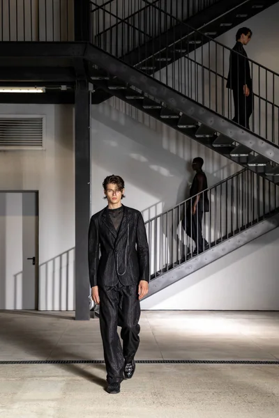 Look 55
